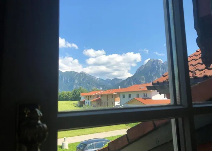 Rotes Haus In Klassik Appartamento Füssen